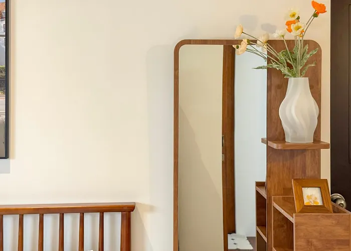 Sobre Hongdae New Open Sale, Spacious 3br 1ba 首爾