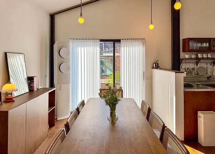 Sobre Hongdae New Open Sale, Spacious 3br 1ba 首爾