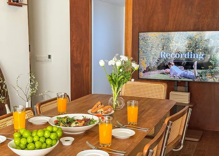 別墅 Sobre Hongdae New Open Sale, Spacious 3br 1ba *