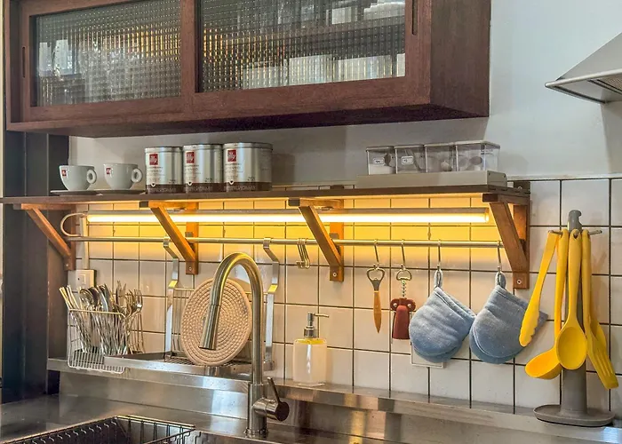 Sobre Hongdae New Open Sale, Spacious 3br 1ba 首爾